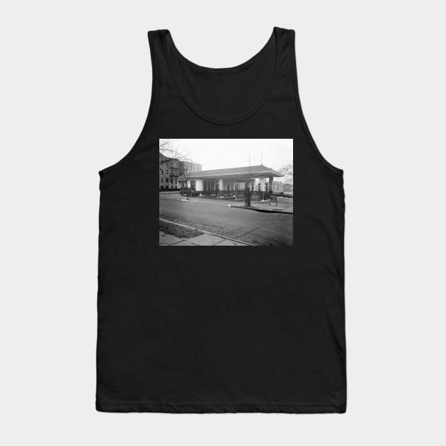 Amoco Gas Station, 1925. Vintage Photo Tank Top by historyphoto